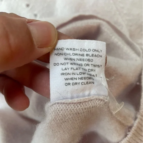 Duffy NYC cashmere sweater | size medium - Picture 5 of 7